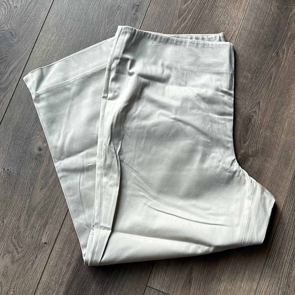Jones New York Stretch Capris